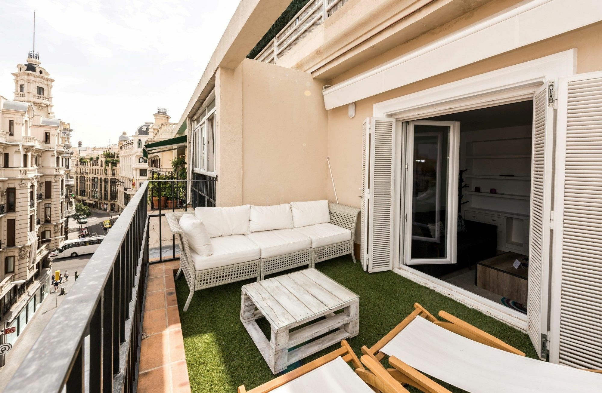 Gran Via Terrace City Center Madryt Zewnętrze zdjęcie